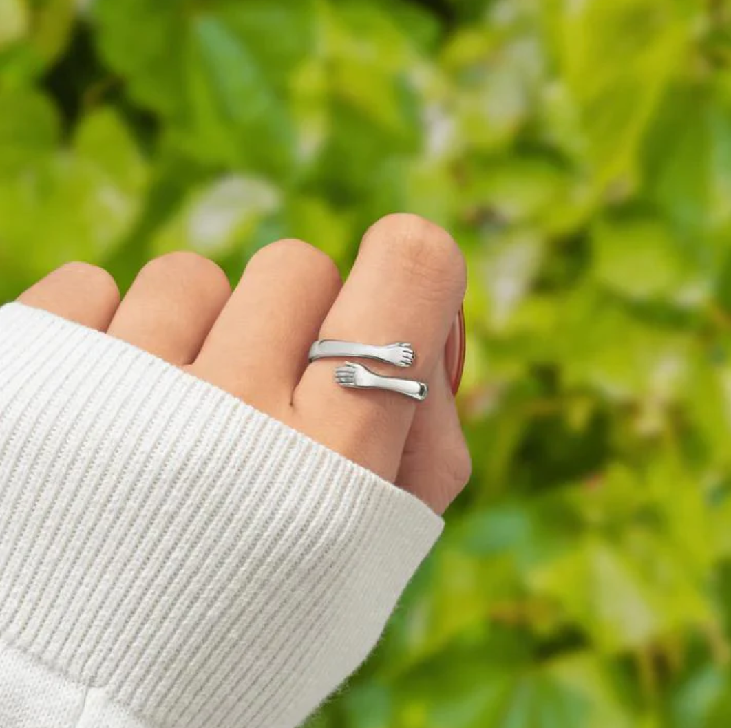 Hug Ring For My Daughter - A Symbol of Love and Protection-XDX